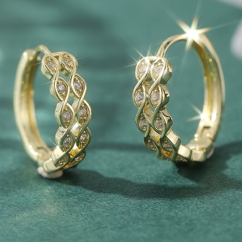 Retro Twisted Golden Earrings with Synthetic Zirconia